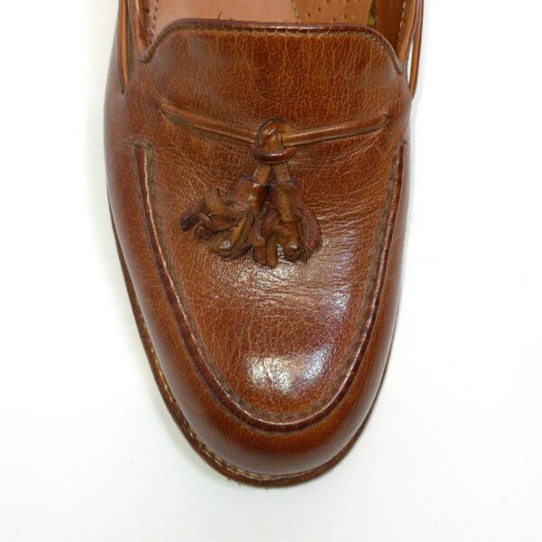 Women's moccasin with tassels - Image 4