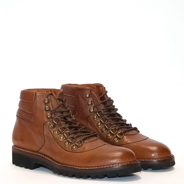 Men's leather boot
