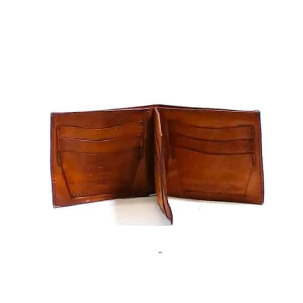Campomaggi men's leather wallet with coin pocket