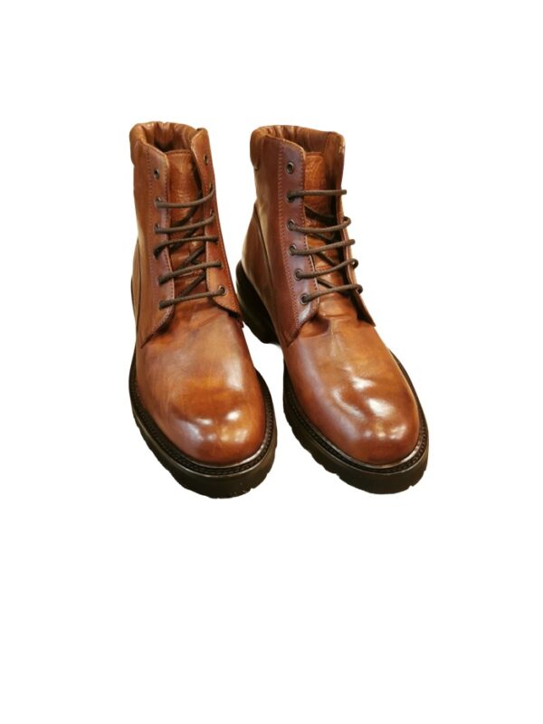 Scarpa stringata donna